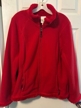 Fuda Women’s Red Zip-Front Fleece Jacket - XL